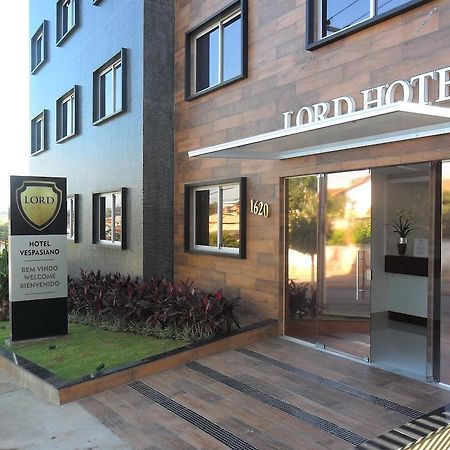 Lord Hotel Aeroporto Confins Vespasiano Bagian luar foto