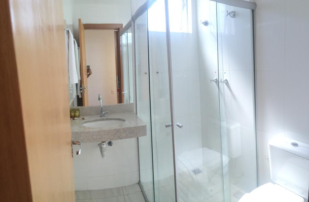 Lord Hotel Aeroporto Confins Vespasiano Bagian luar foto