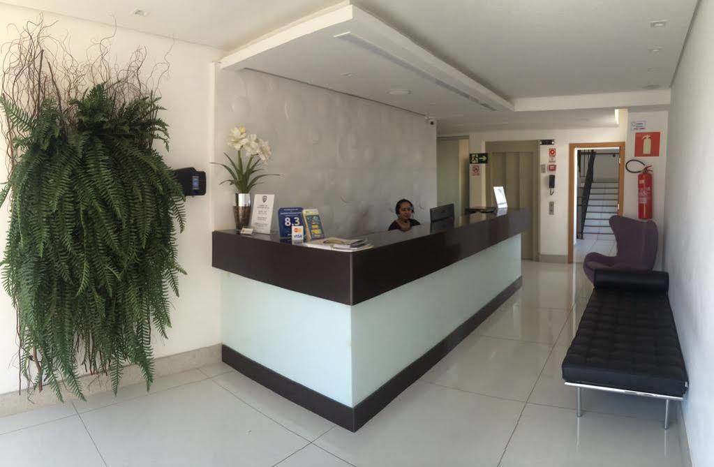 Lord Hotel Aeroporto Confins Vespasiano Bagian luar foto